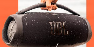 Som máximo, preço mínimo: veja JBL Boombox 3 com super promoção