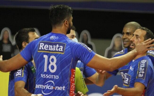 Vôlei Renata encara Fiat/Minas em Belo Horizonte neste sábado