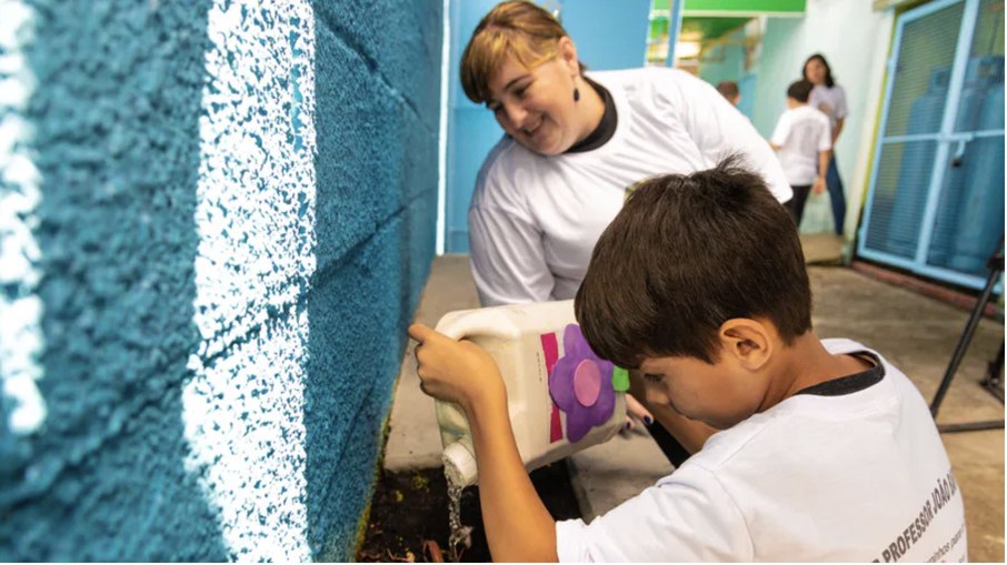 Iniciativa tem como objetivo fomentar a educação ambiental no país Iniciativa tem como objetivo fomentar a educação ambiental no país