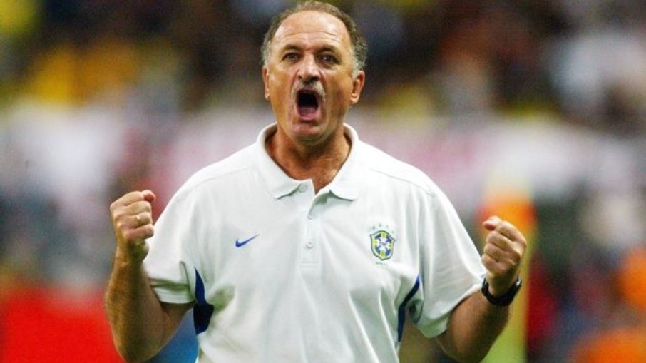 Felipão confiou a braçadeira de capitão de sua estreia na Seleção a Romário, mas relação mudou