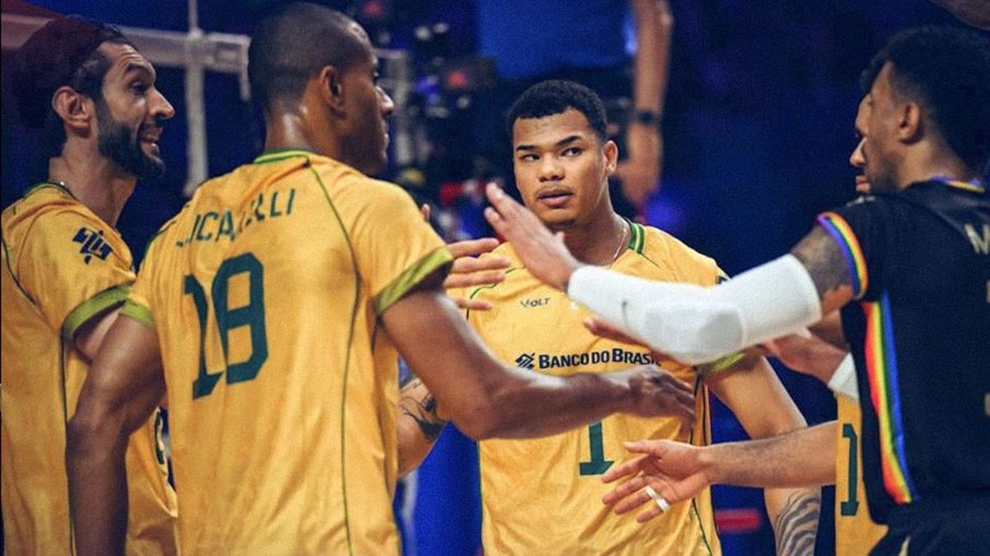 Brasil precisa vencer para continuar atrás da classificação