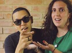 Youtuber Jout Jout anuncia fim de namoro e fãs do casal lamentam