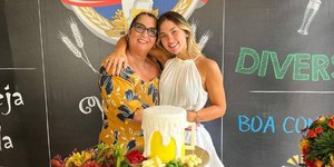 Mãe de Virginia para de seguir amigos da filha e irmão de Vini Jr