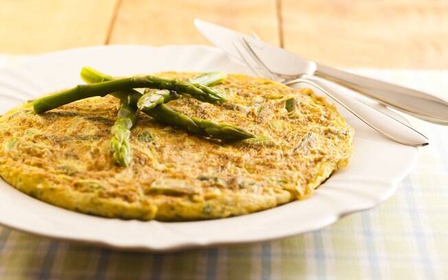 Receita de Fritada de aspargos com ervas - iG