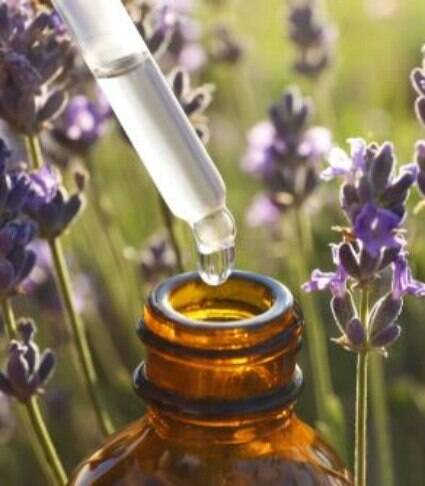 4 óleos essenciais para usar no tratamento da TPM