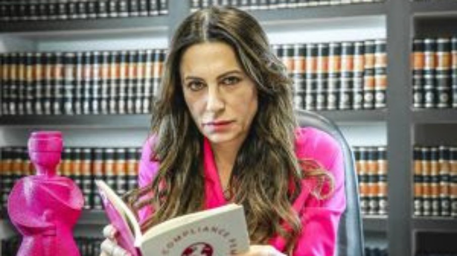Gabriela Manssur lança livro voltado para mulheres no mercado de trabalho