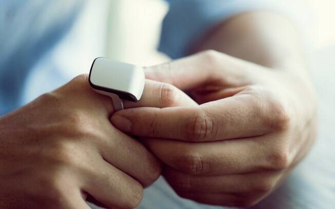 O Orii é um dispositivo em formato de anel que tem como objetivo facilitar o uso do celular