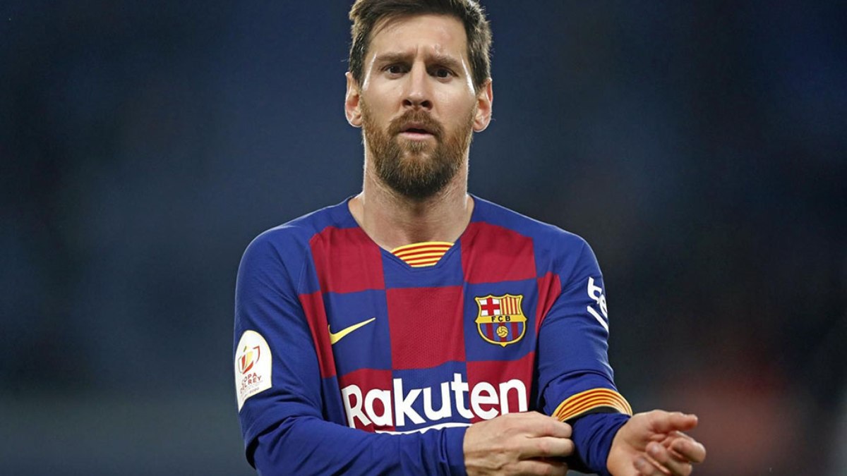 Sem renovar com o PSG, Messi volta a ser cotado no Barcelona