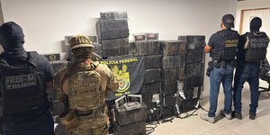 PF apreende 856 kg de cocaína que seriam enviados à Europa