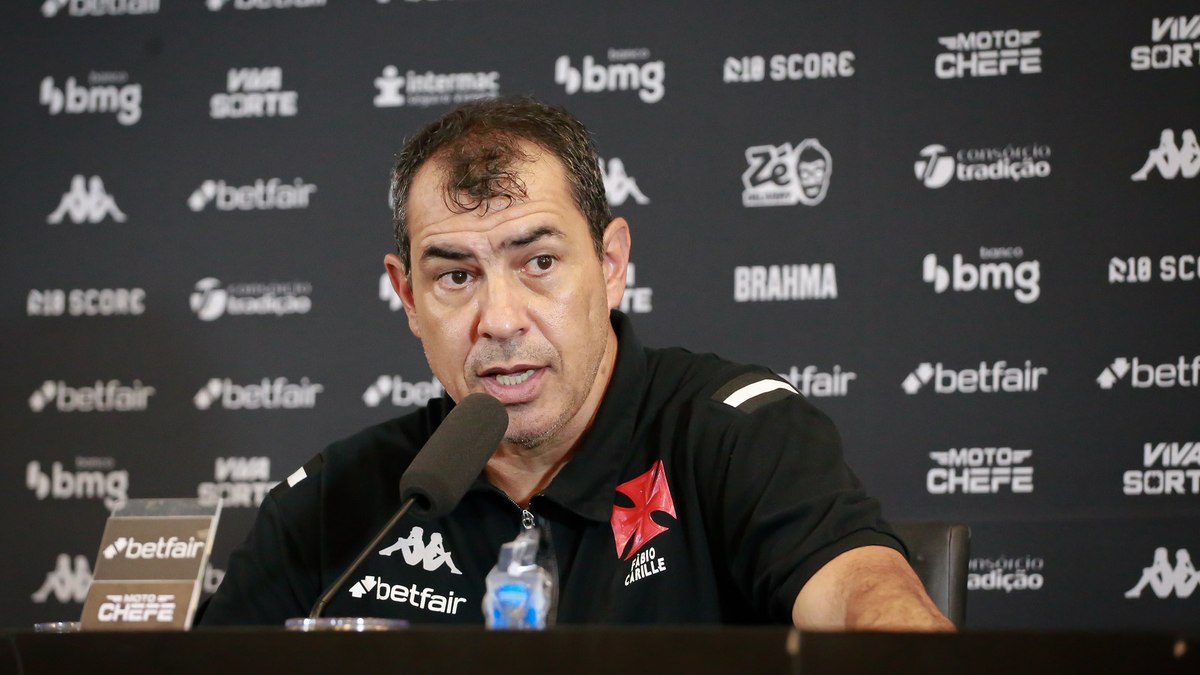 Fábio Carille chegou ao Vasco em dezembro Fábio Carille chegou ao Vasco em dezembro