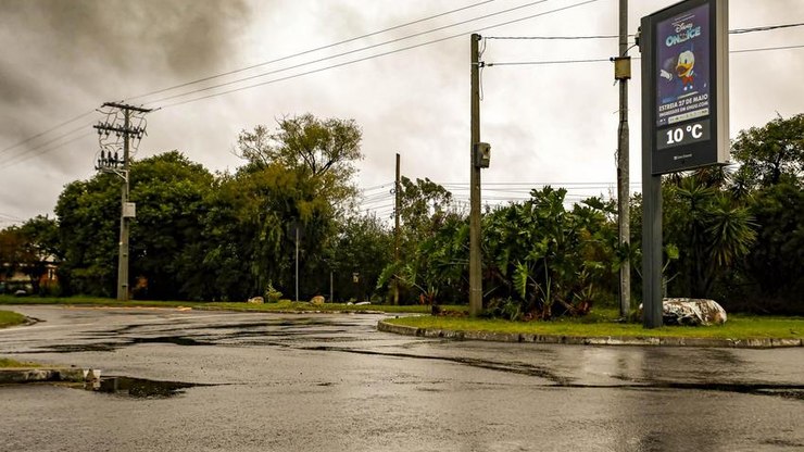 Frio perde força no Sul e temporais atingem o
Paraná