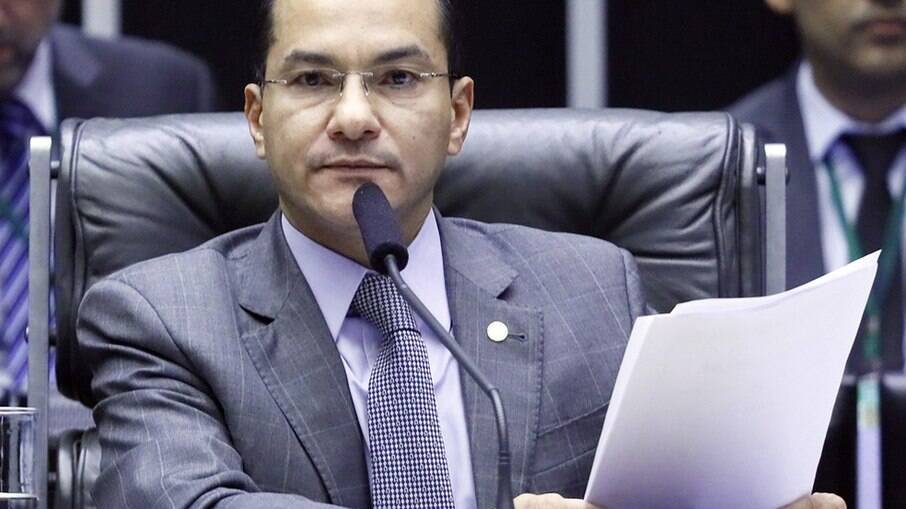Presidente do Republicanos diz que não cogitou ficar fora do palanque de Bolsonaro