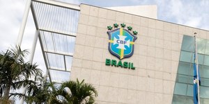 CBF rebate Flamengo e rejeita mudança em rodada do Brasileirão