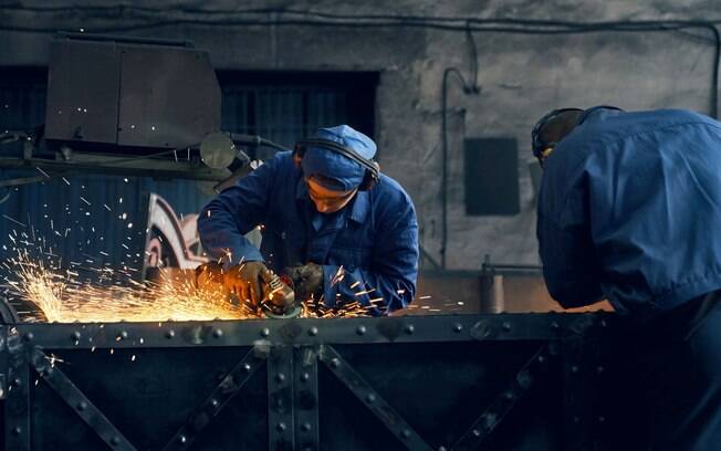 Guerra na Ucrânia impacta siderurgia e mineração no Brasil