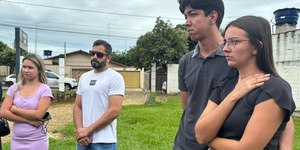 Após 4 anos, meninos trocados em maternidade voltam às famílias