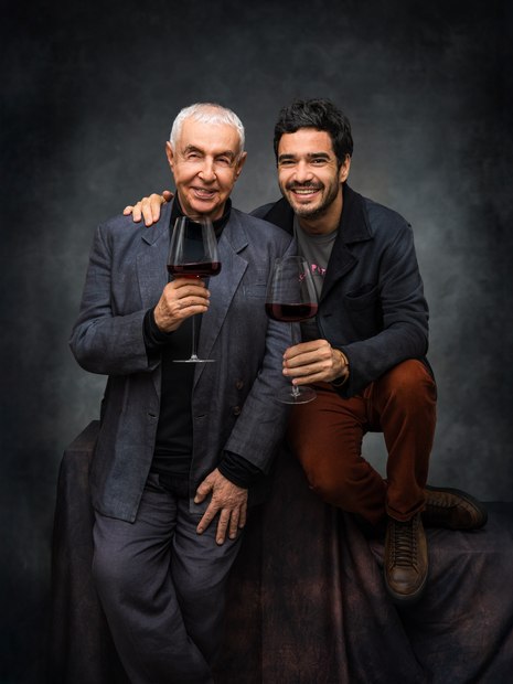 Elias Andreato e Caio Blat em Memórias do Vinho