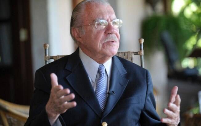 José Sarney, ex-presidente do Brasil, já era escritor antes mesmo de se tornar um político
