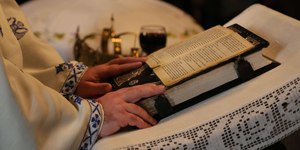 Censo: número de católicos cai e o de evangélicos bate recorde