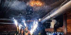 Incêndio na Suíça: faíscas em champanhe teriam causado tragédia