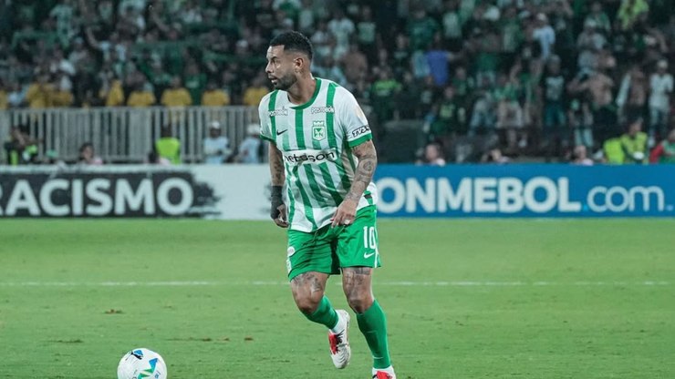 Após perder dois pênaltis na ida, Cardona é expulso no Morumbis