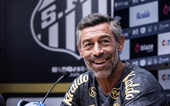 Pedro Caixinha fala sobre preparação diária, base e cita: ‘Iniciar um novo ciclo’ Pedro Caixinha fala sobre preparação diária, base e cita: ‘Iniciar um novo ciclo’