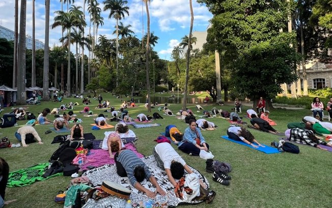 Dia Internacional do Yoga: guia para começar a praticar