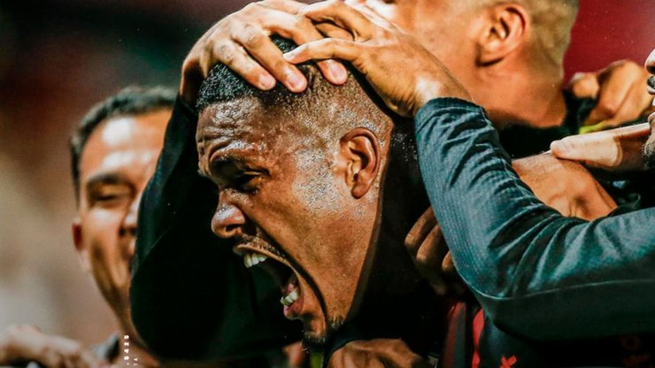 Bragantino%20vence%20Atl%C3%A9tico-MG%20por%202%20a%200%20e%20sonha%20com%20Liberta