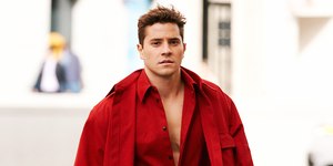 André Lamoglia cita repercussão de sua estreia em um novo idioma; veja