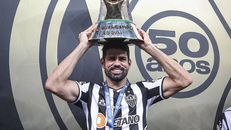 Com o Galo, Diego Costa foi campeão Brasileiro e da Copa do Brasil Com o Galo, Diego Costa foi campeão Brasileiro e da Copa do Brasil