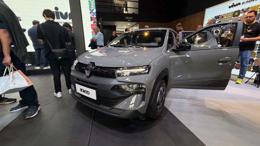 Novo Kwid mantém motorização e ganha novos equipamentos
