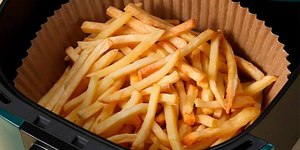 Formas de silicone facilitam limpeza da air fryer; saiba como