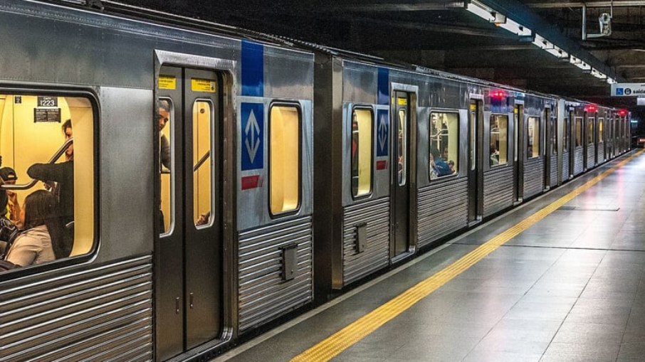 Linhas de metrô e trem terão horários diferentes no Natal e no Réveillon