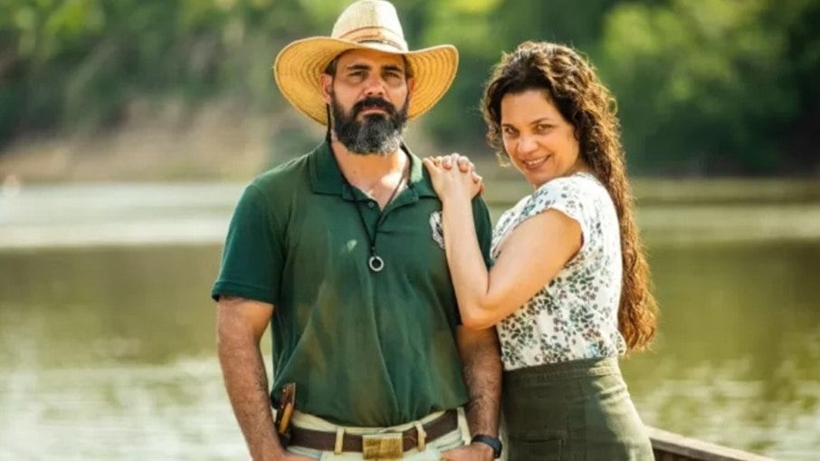 Maria Bruaca e Alcides em 'Pantanal'