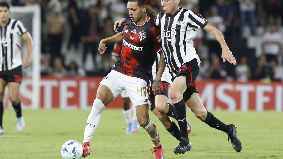 Ferreira é o artilheiro do São Paulo no início desse Brasileirão Ferreira é o artilheiro do São Paulo no início desse Brasileirão
