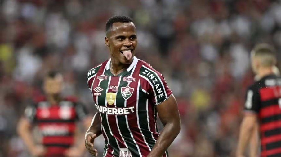 Jhon Arias defendeu a camisa do Fluminense entre os anos de 2021 e 2025 Jhon Arias defendeu a camisa do Fluminense entre os anos de 2021 e 2025