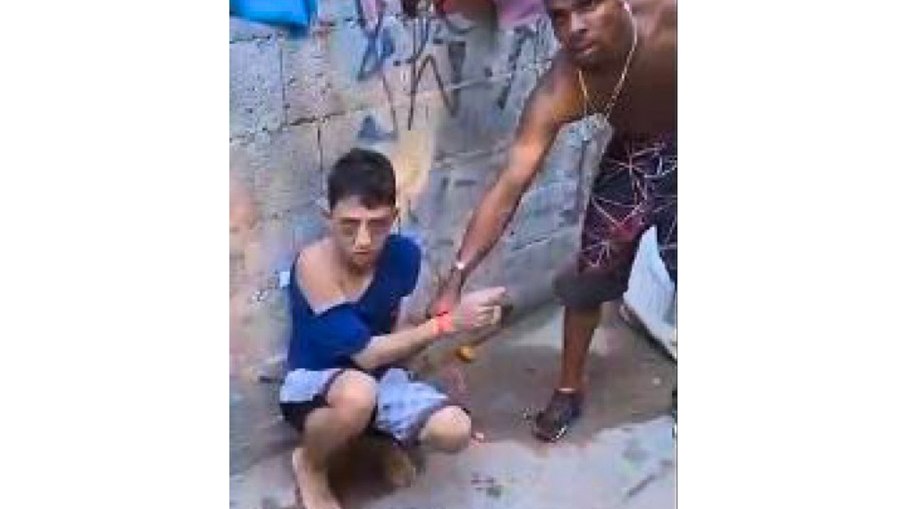 O fim de um informante: Roberto Hipólito, o 