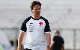 Diniz no Vasco? Pedrinho revela negociação com o treinador