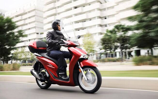 Honda SH125i 2020: A nova geração do scooter renova, também, o 