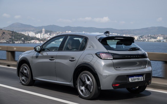 Peugeot 208 GT Hybrid 2026 Peugeot 208 GT Hybrid 2026