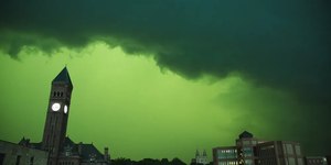 Céu verde: saiba o motivo da cor antes de tempestades