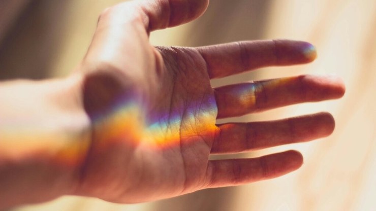 Cada dor no corpo pode ser um trauma da infância