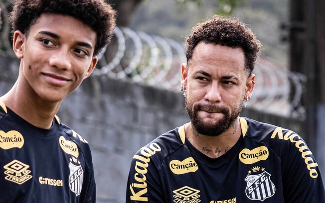 Robinho Jr foi apresentado oficialmente pelo Genoa