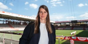 Marie-Louise Eta assume o Union Berlin e faz história