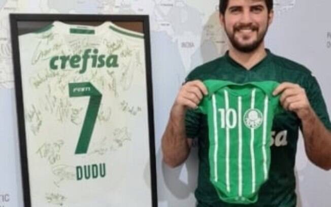 Torcedor do Palmeiras homenageia Dudu com nome do filho, que pode nascer perto da final da Libertadores