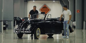 Volkswagen e CARDE trocam Fuscas históricos de presidentes