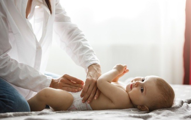 Fraldas descartáveis aparecem em promoção na Amazon