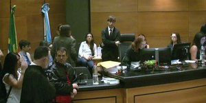 Defesa de Jairinho deixa o júri, e sessão do caso Henry é adiada