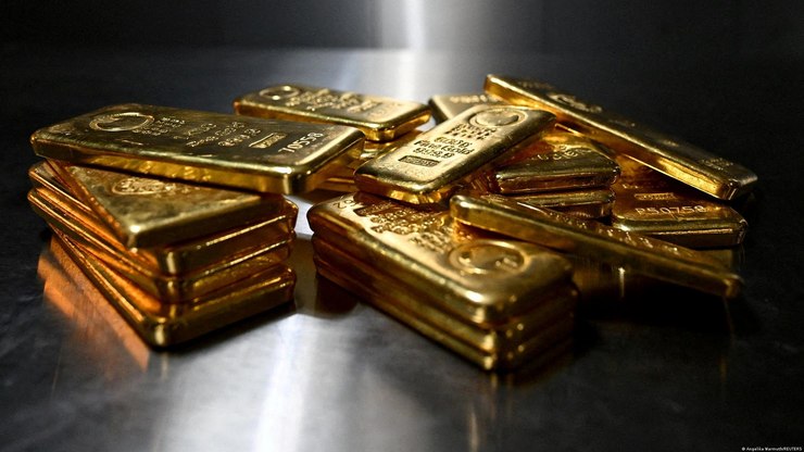 Rússia vende ouro para tentar compensar déficit no orçamento