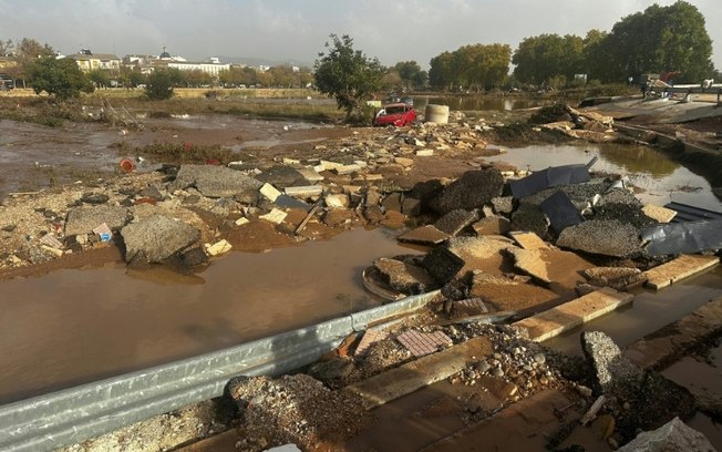 Região de Valência ficou destruída pelas tempestades