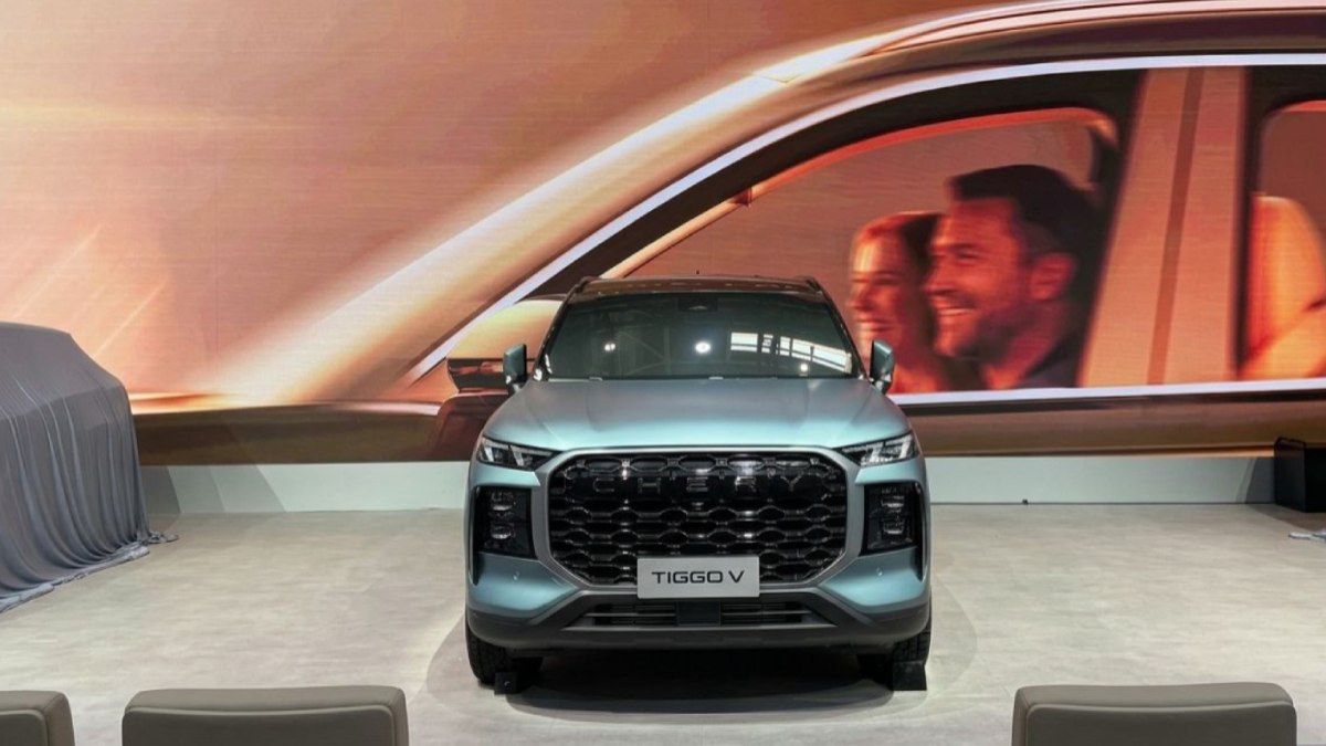 Chery Tiggo V estreia como SUV de 7 lugares que vira picape